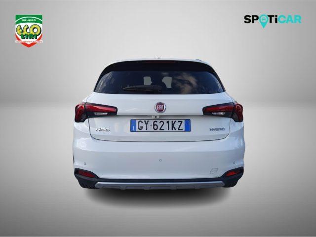 FIAT Tipo 1.5 Hybrid DCT 5 porte Cross