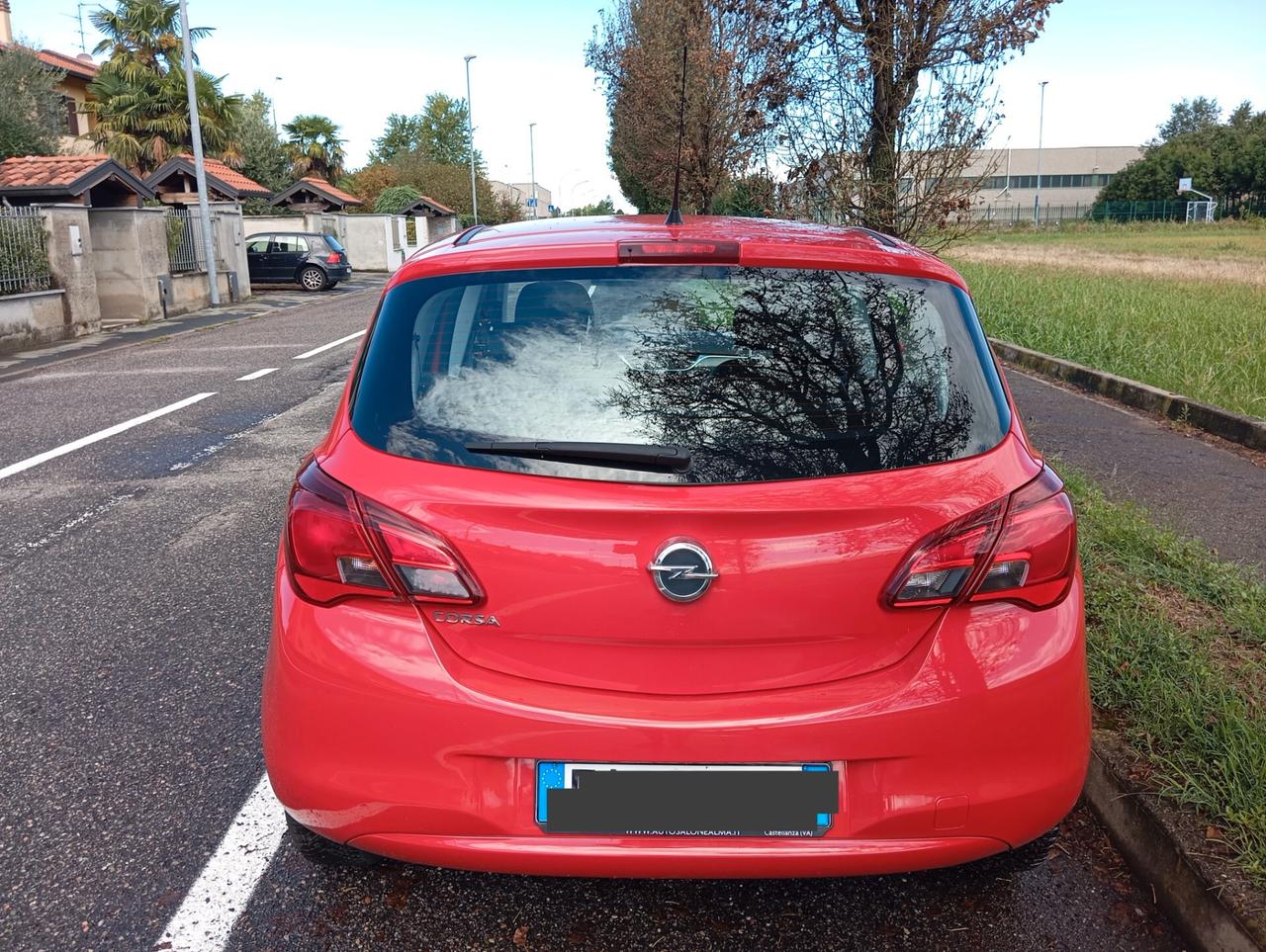 Opel Corsa 1.4 5 porte Cosmo Permute