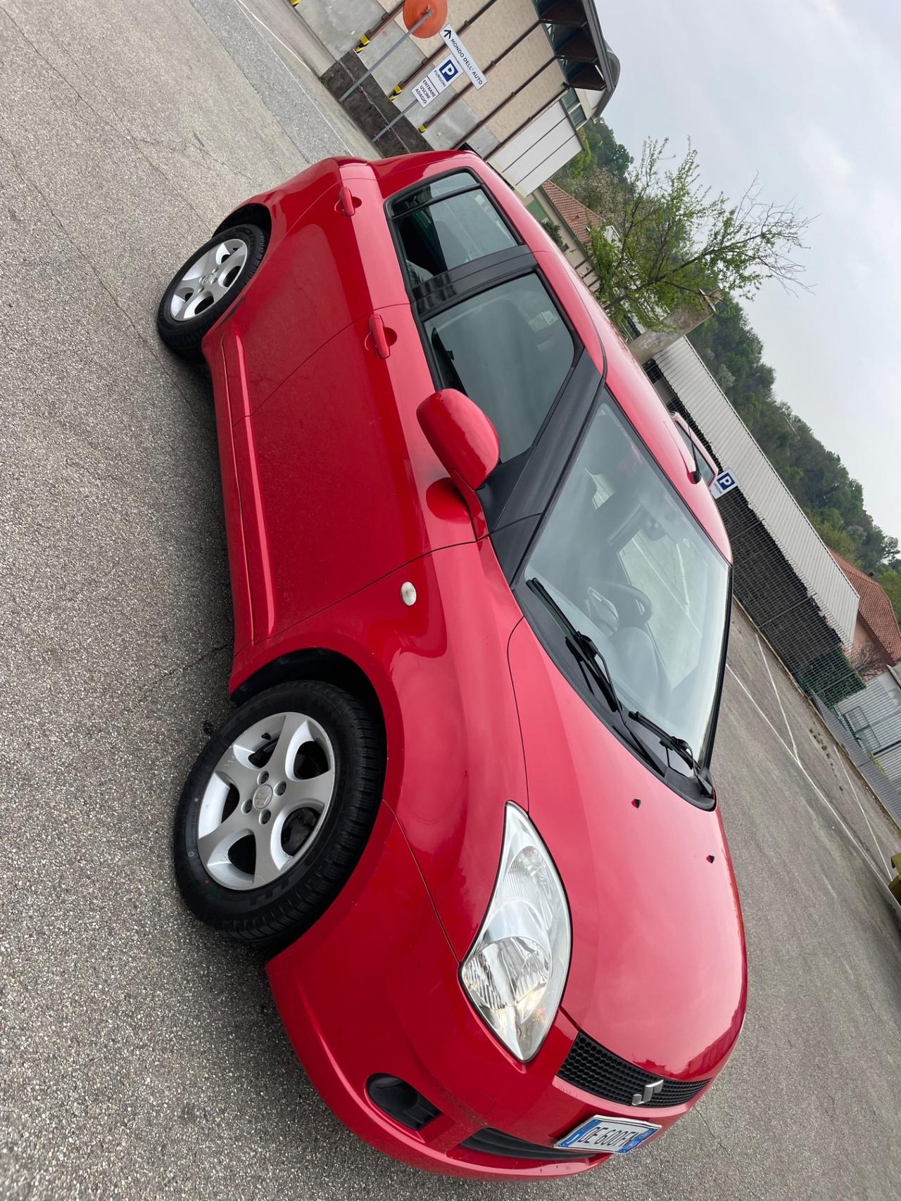 Suzuki Swift 1.3 5p. GLX