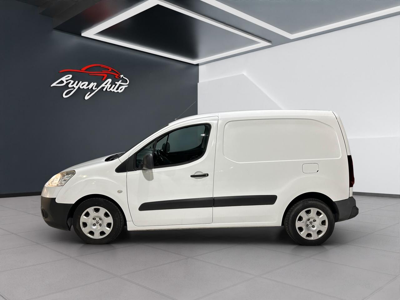 Peugeot Partner 1.6 HDi 90cv AF. 3P