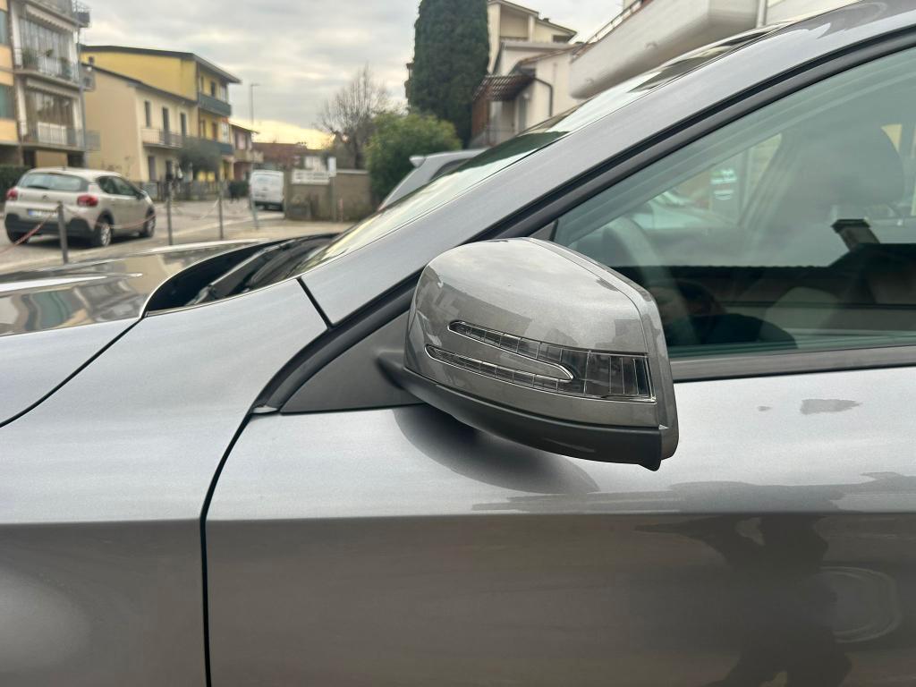 Mercedes-Benz GLA 180 CDI 109 CV DCT