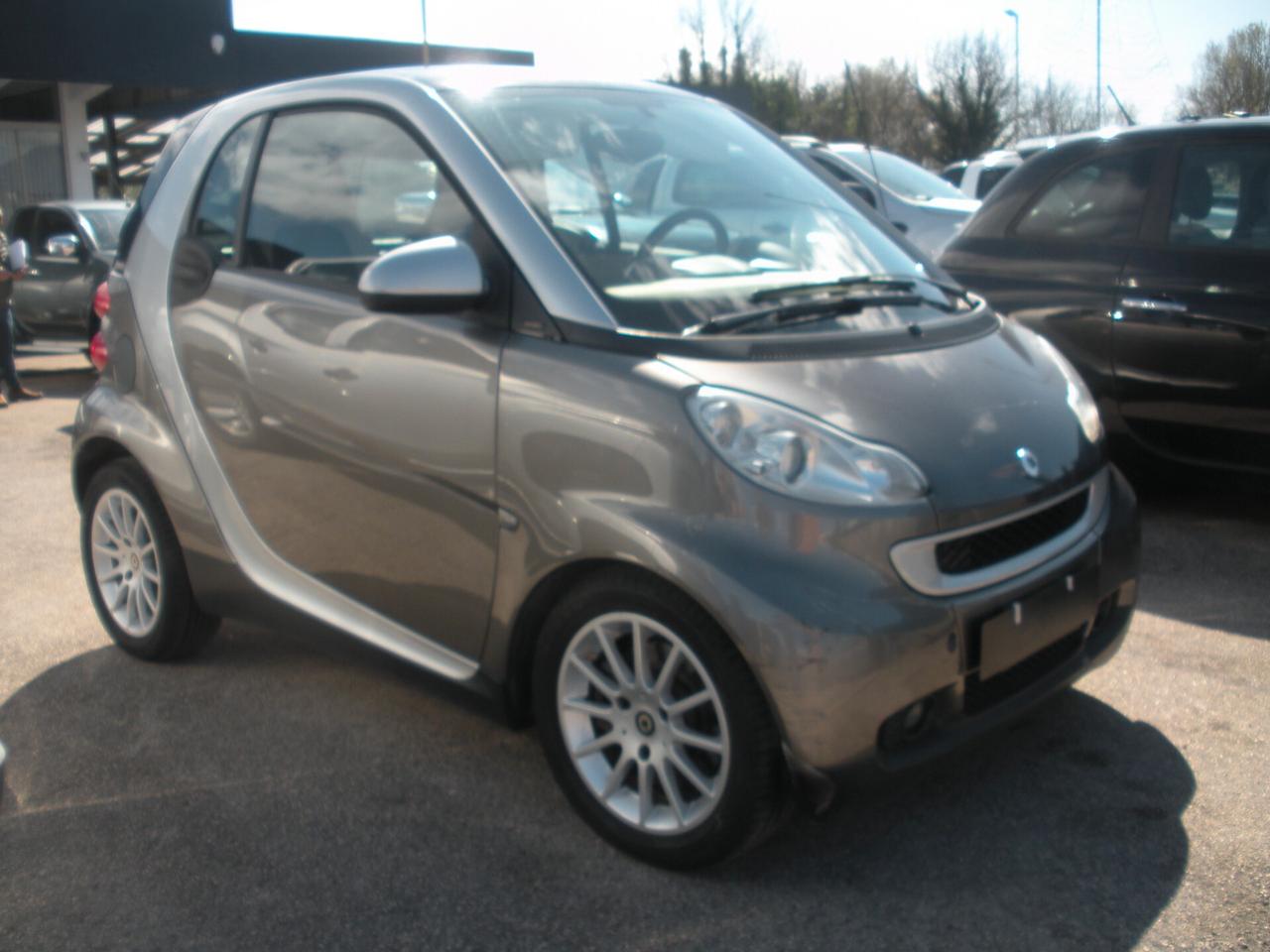 Smart ForTwo 1000 52 kW coupé passion