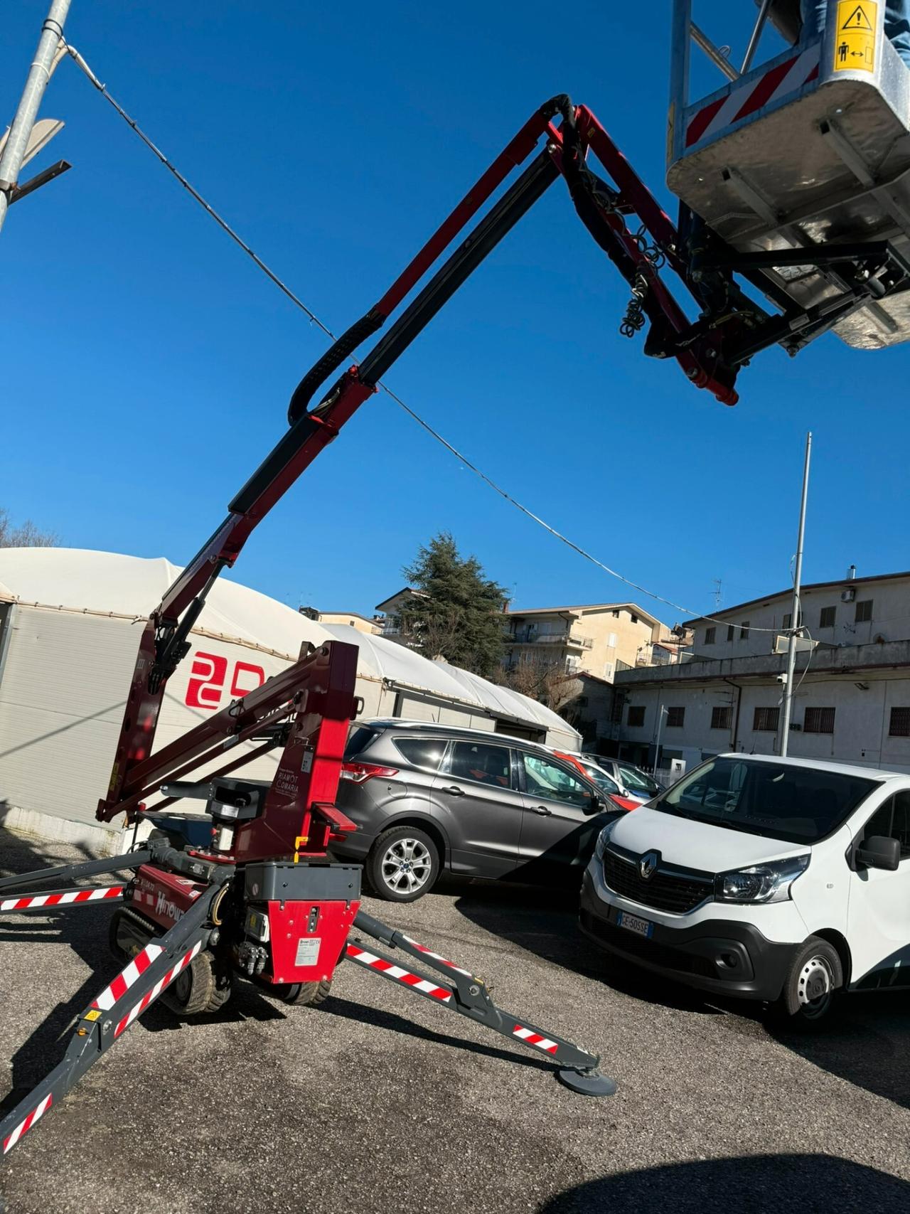 PIATTAFORMA HINOWA LIGHTLIFT 14,72