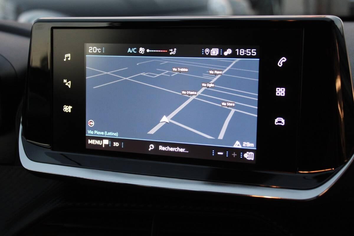 Peugeot 2008 1.2 puretech Active s&s 100cv Con NAVIGATORE