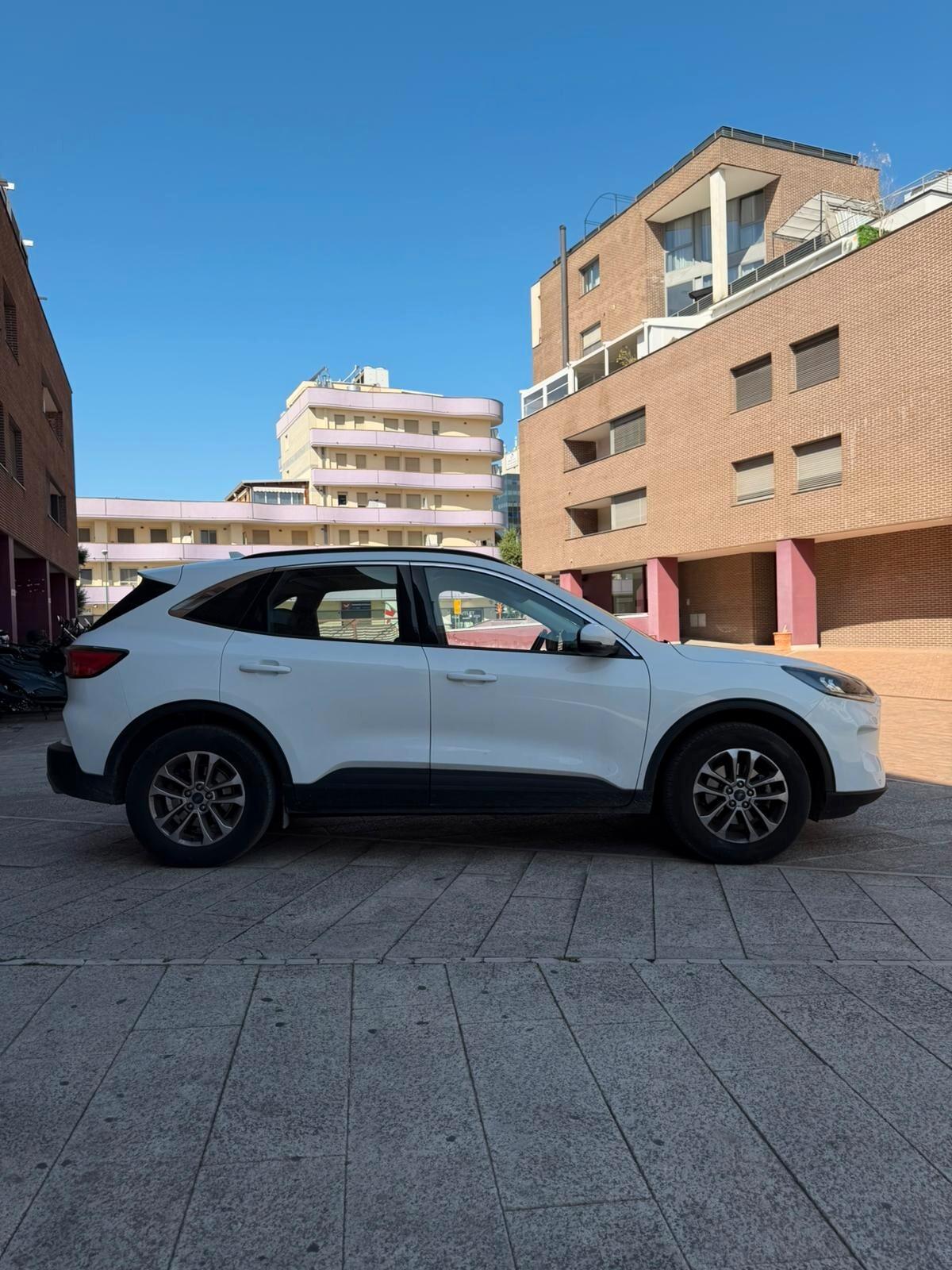 Ford Kuga 1.5 EcoBlue 120 CV 2WD Connect