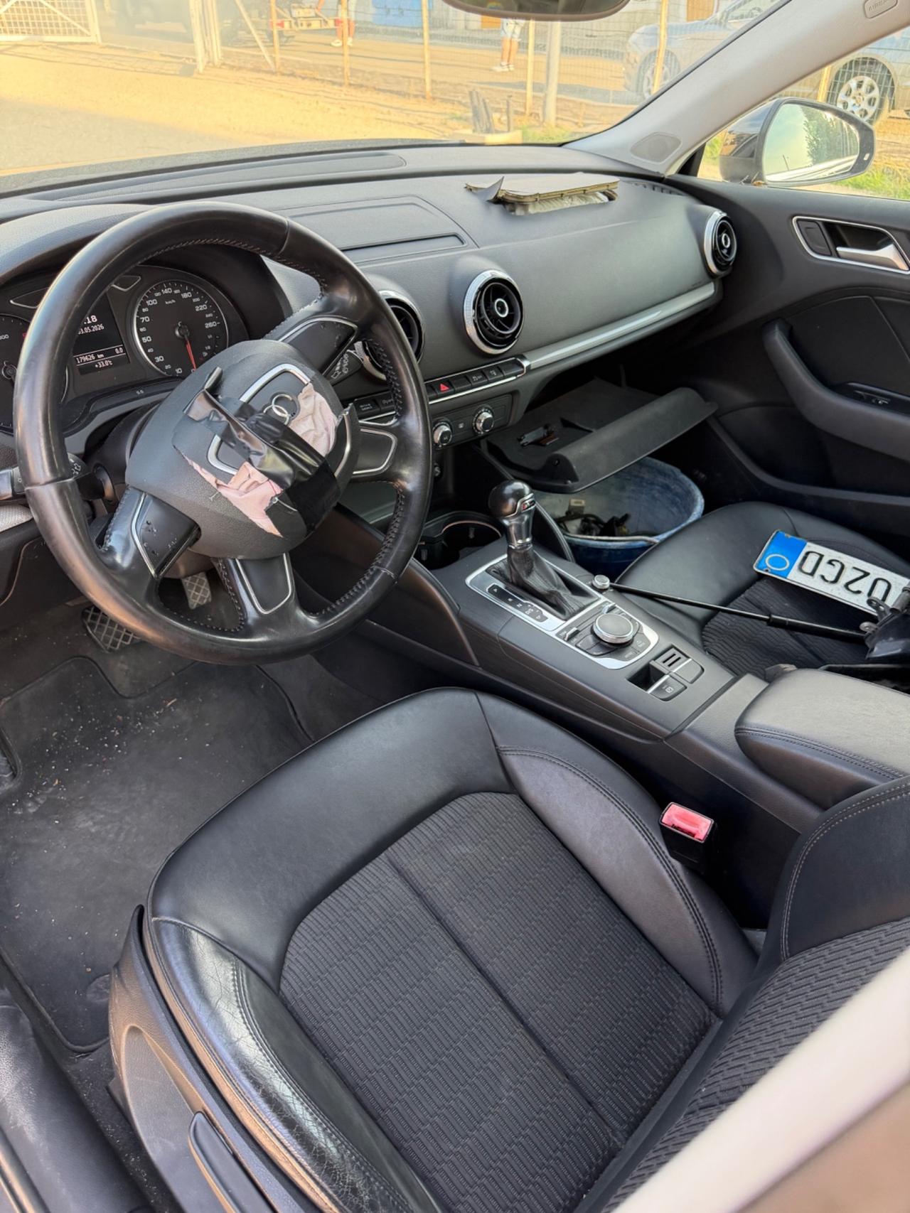 Audi A3 1.6 TDI clean diesel S tronic Attraction