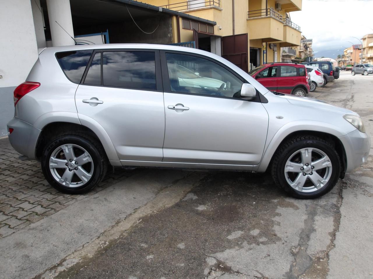 TOYOTA RAV 4 RAV4 2.2 D-4D EXCUTIVE 177 CV