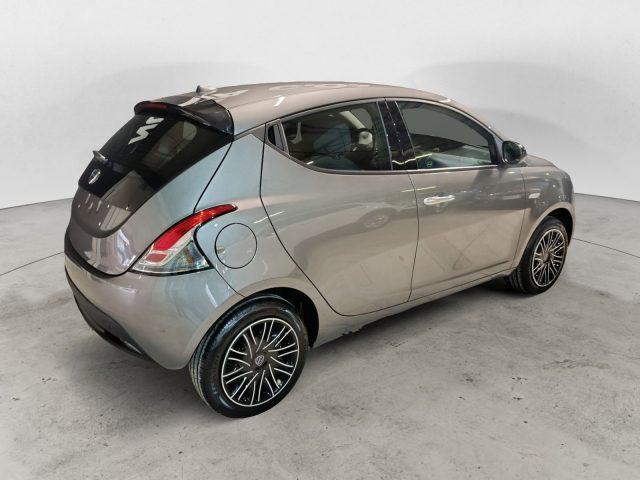 LANCIA Ypsilon 1.0 FireFly 5 porte S&S Hybrid Gold