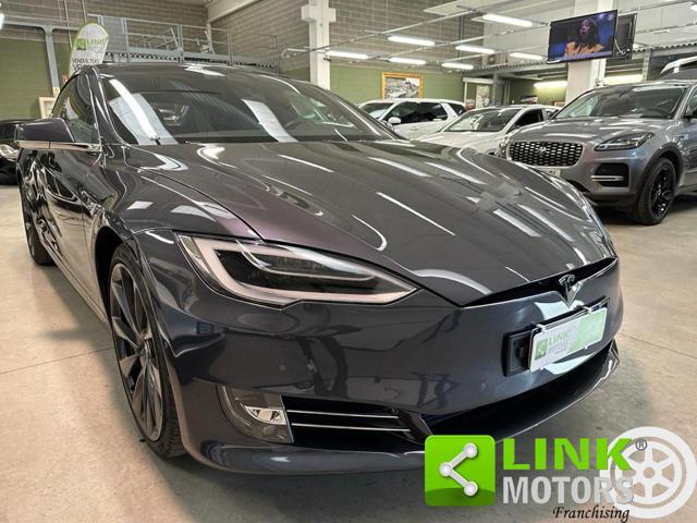 TESLA Model S P 100D