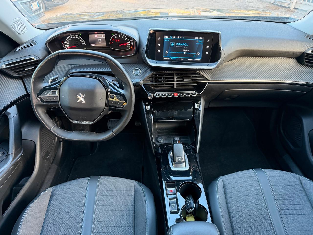Peugeot 2008 BlueHDi 130 S&S EAT8 Allure Pack 2022