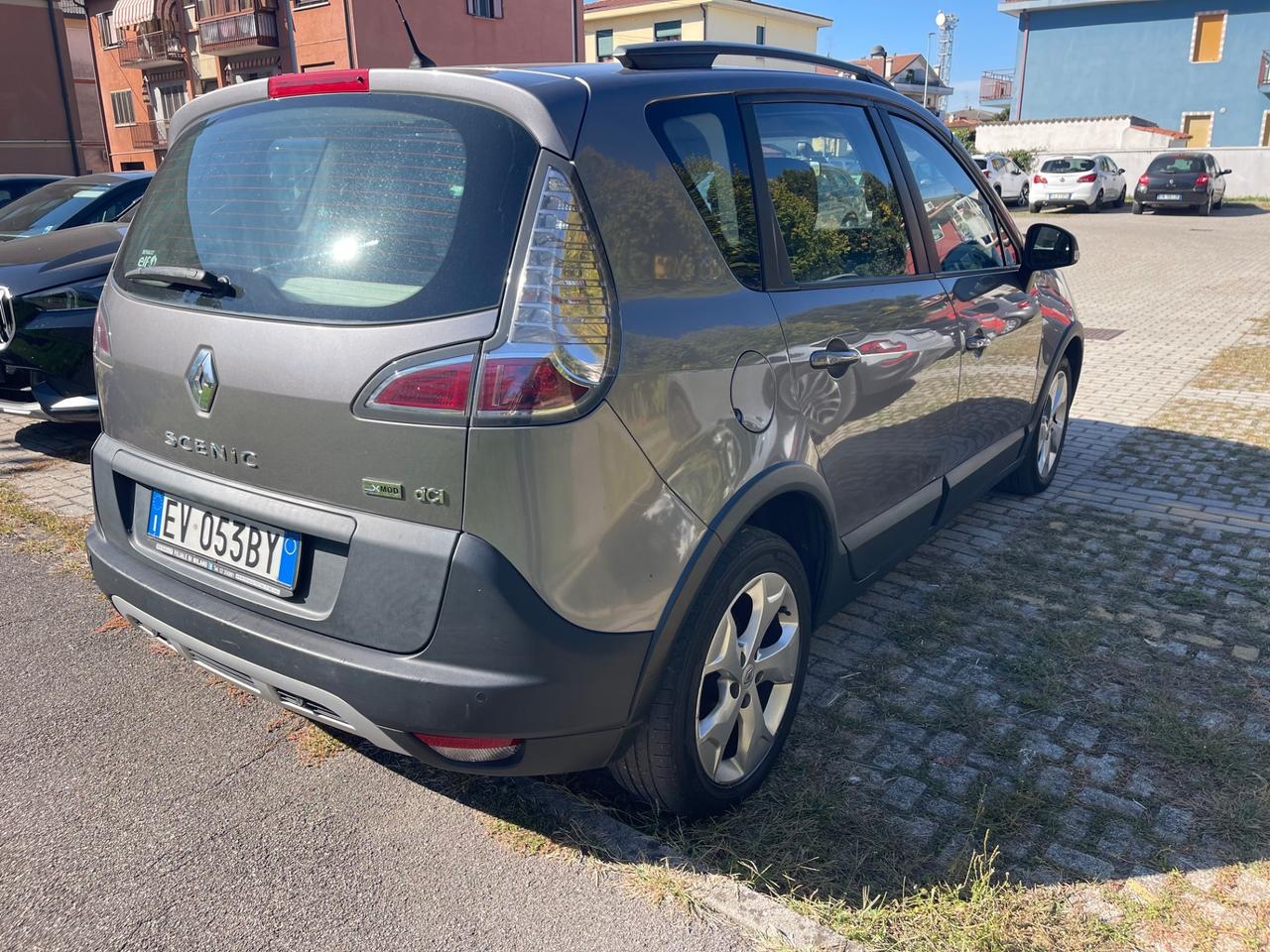Renault Scenic Scénic XMod 1.5 dCi 110CV EDC Wave