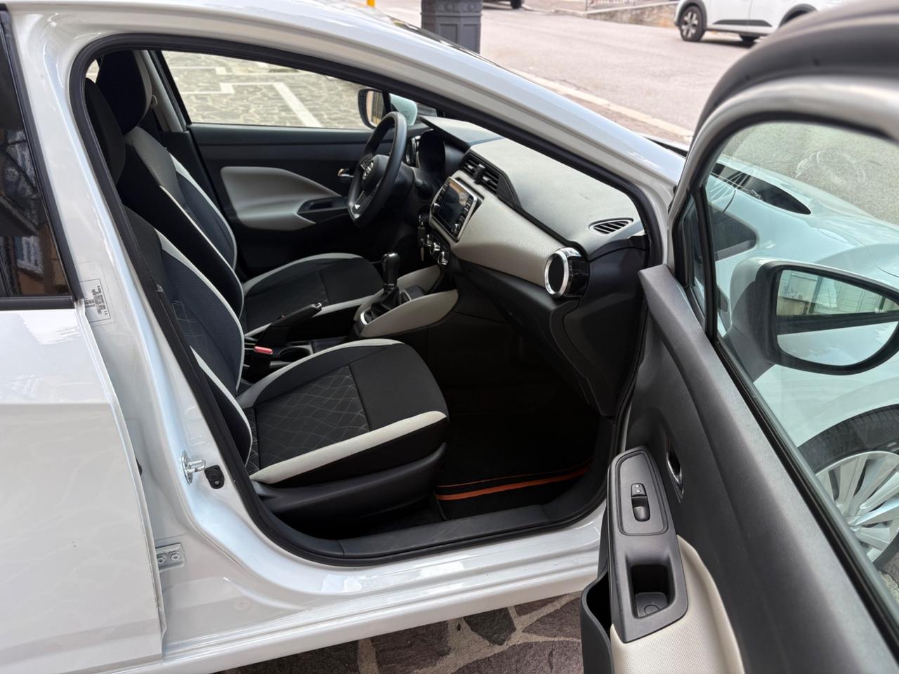 Nissan Micra 0.9 5Porte Acenta FULL/LED/NAV
