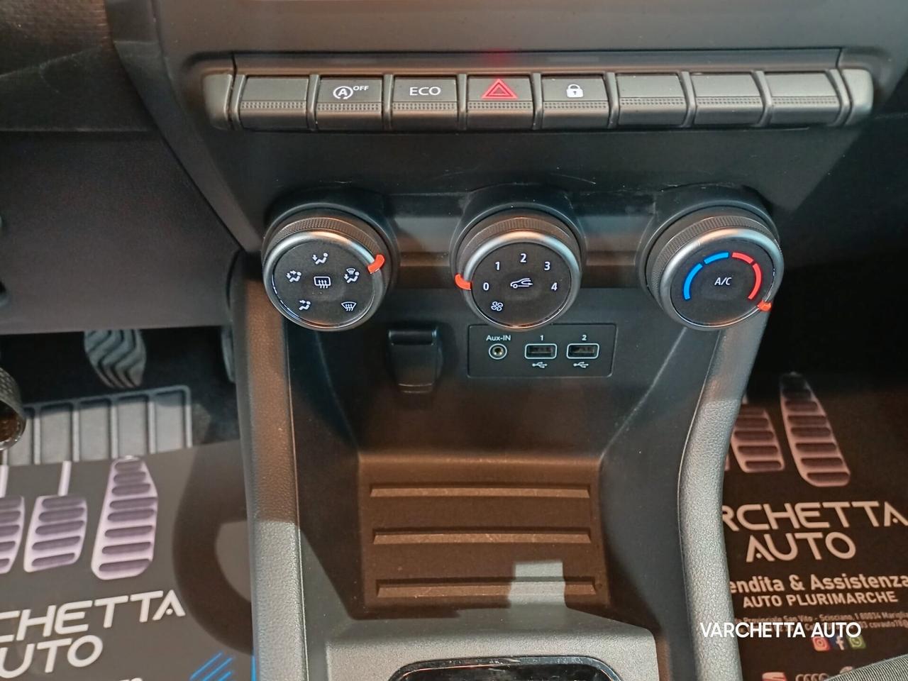 Renault Clio TCe 90cv Business Navy DISP. anche a GPL