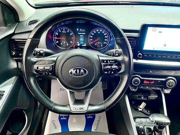 Kia Stonic 1.0 T-GDi 120 CV MHEV DCT GT Line