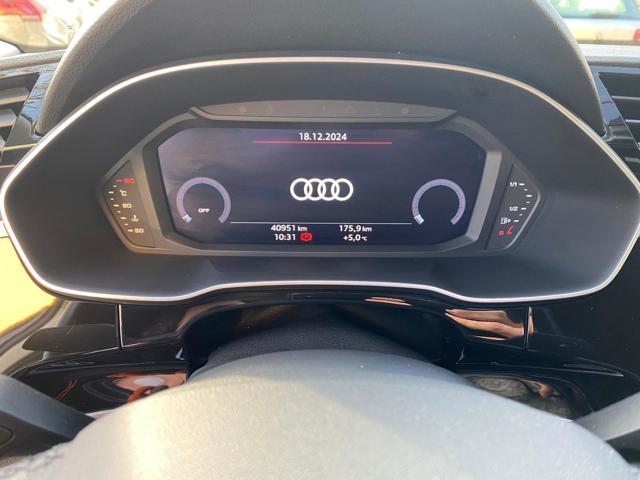 AUDI Q3 35 TDI S line edition