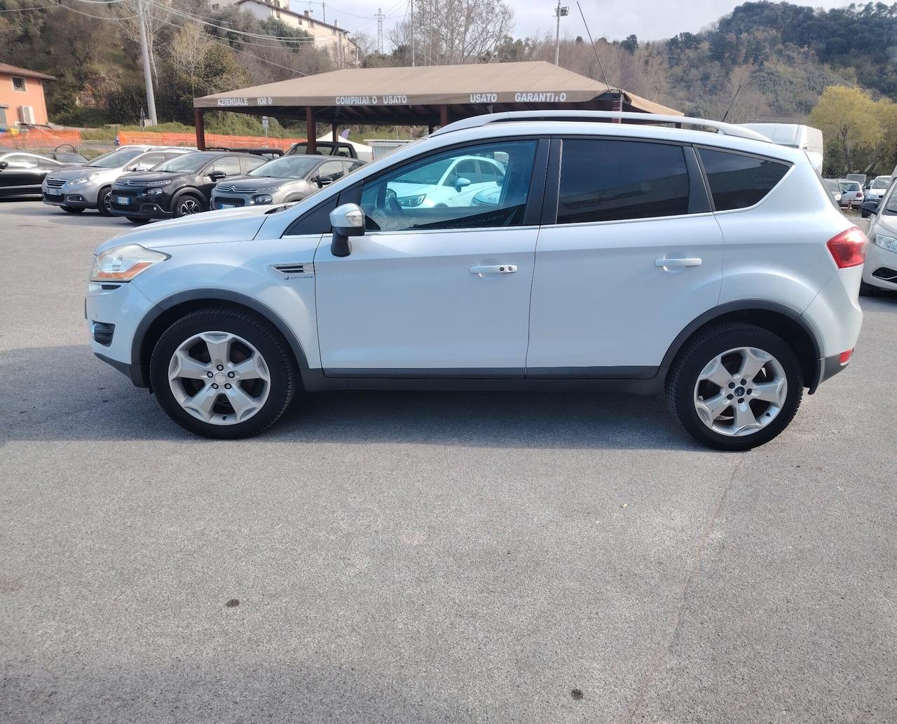 Ford Kuga 2.0 TDCi 136 CV 4WD Titanium -4x4