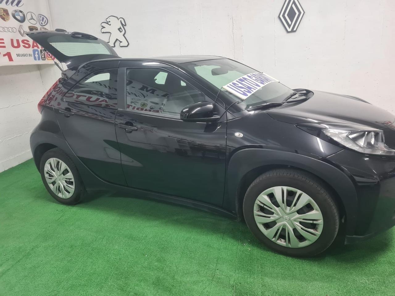 Toyota Aygo X 1.0 VVT-i 72 CV 5 porte Lounge Air