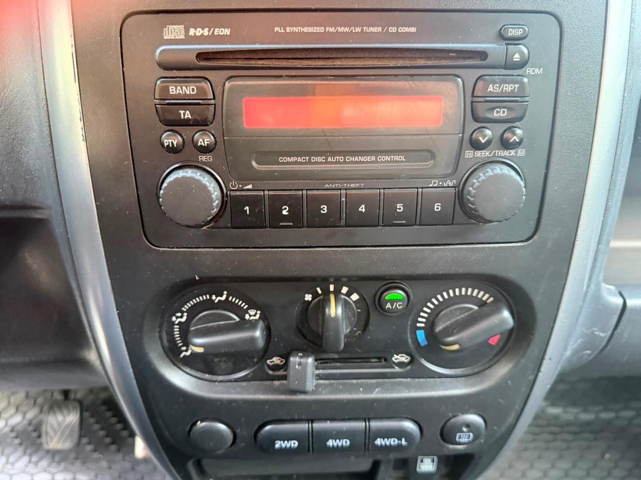 Suzuki Jimny 1.3i 16V cat 4WD Special