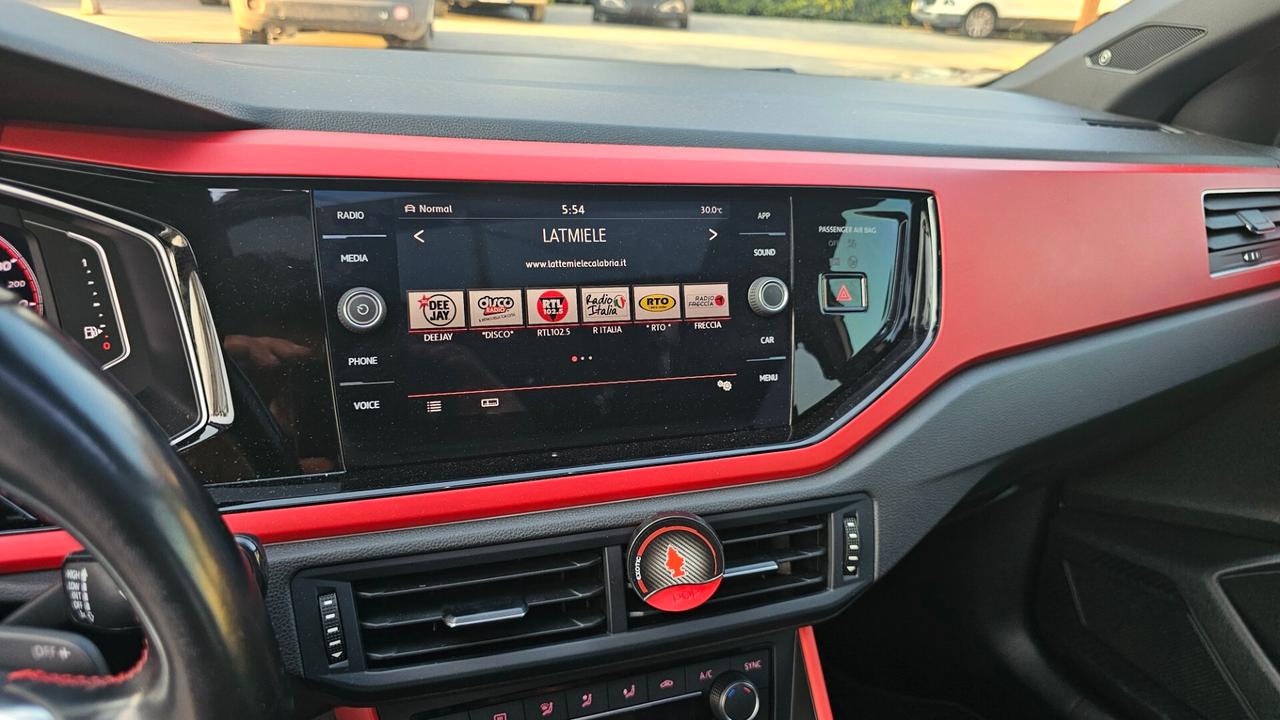 Volkswagen Polo 2.0 TSI DSG GTI BlueMotion Technology