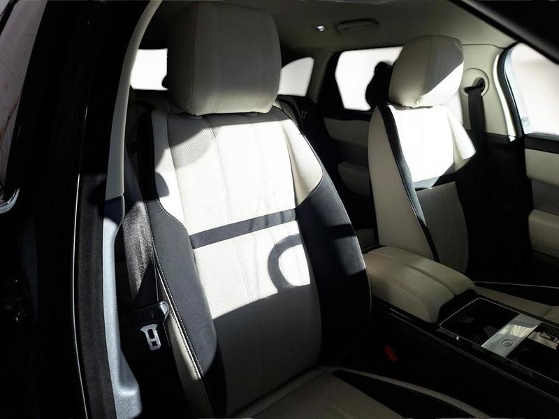 LAND ROVER RANGE ROVER VELAR 2.0 D I4 204 SE 4WD Auto