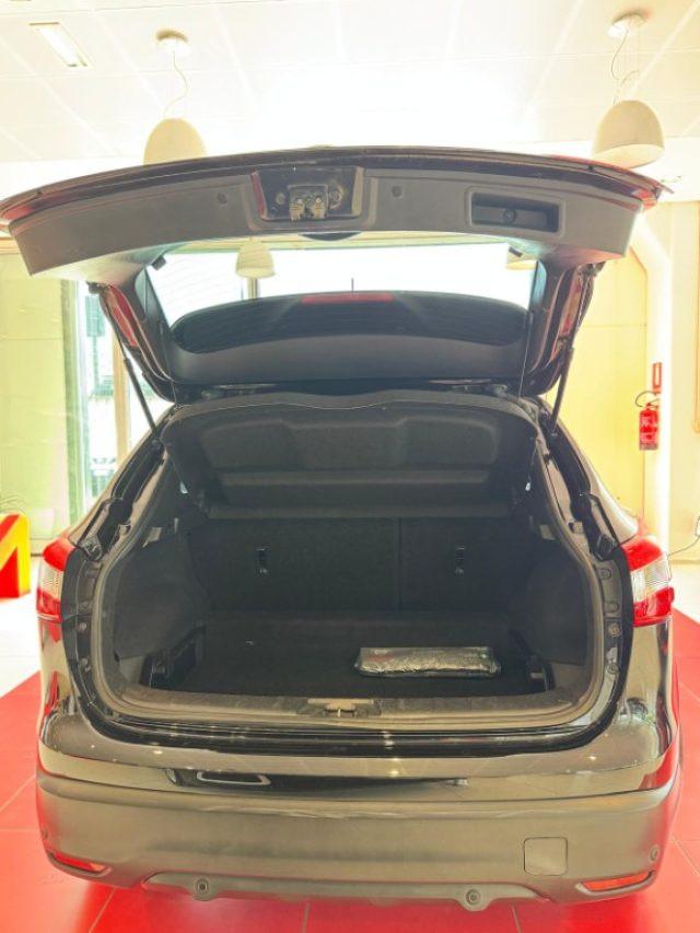 NISSAN Qashqai 1.5 dCi 360