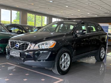 Volvo XC 60 2.4 d4 R-design awd 163cv MANUALE !!