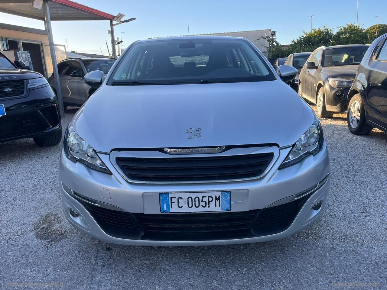 PEUGEOT 308 BlueHDi 120 S&S Business