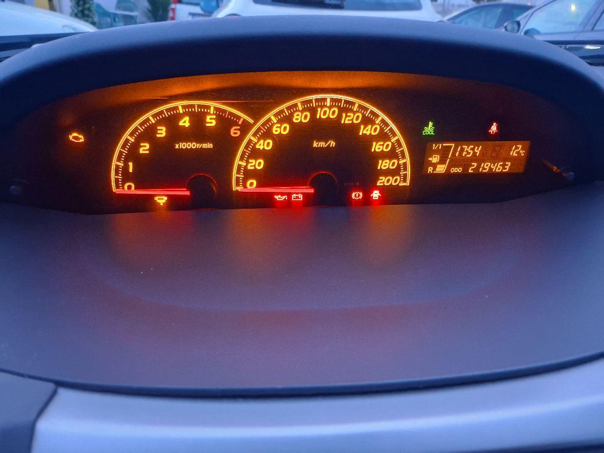 TOYOTA - Yaris - 1.0 5p. Sol