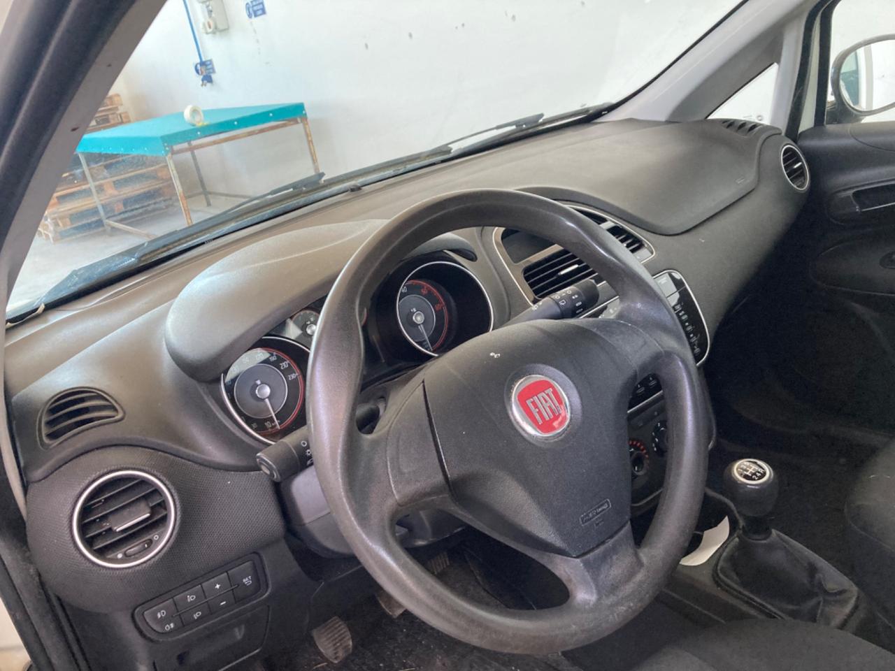 Fiat Punto 1.3 MJT II S&S 95 CV 5 porte Street