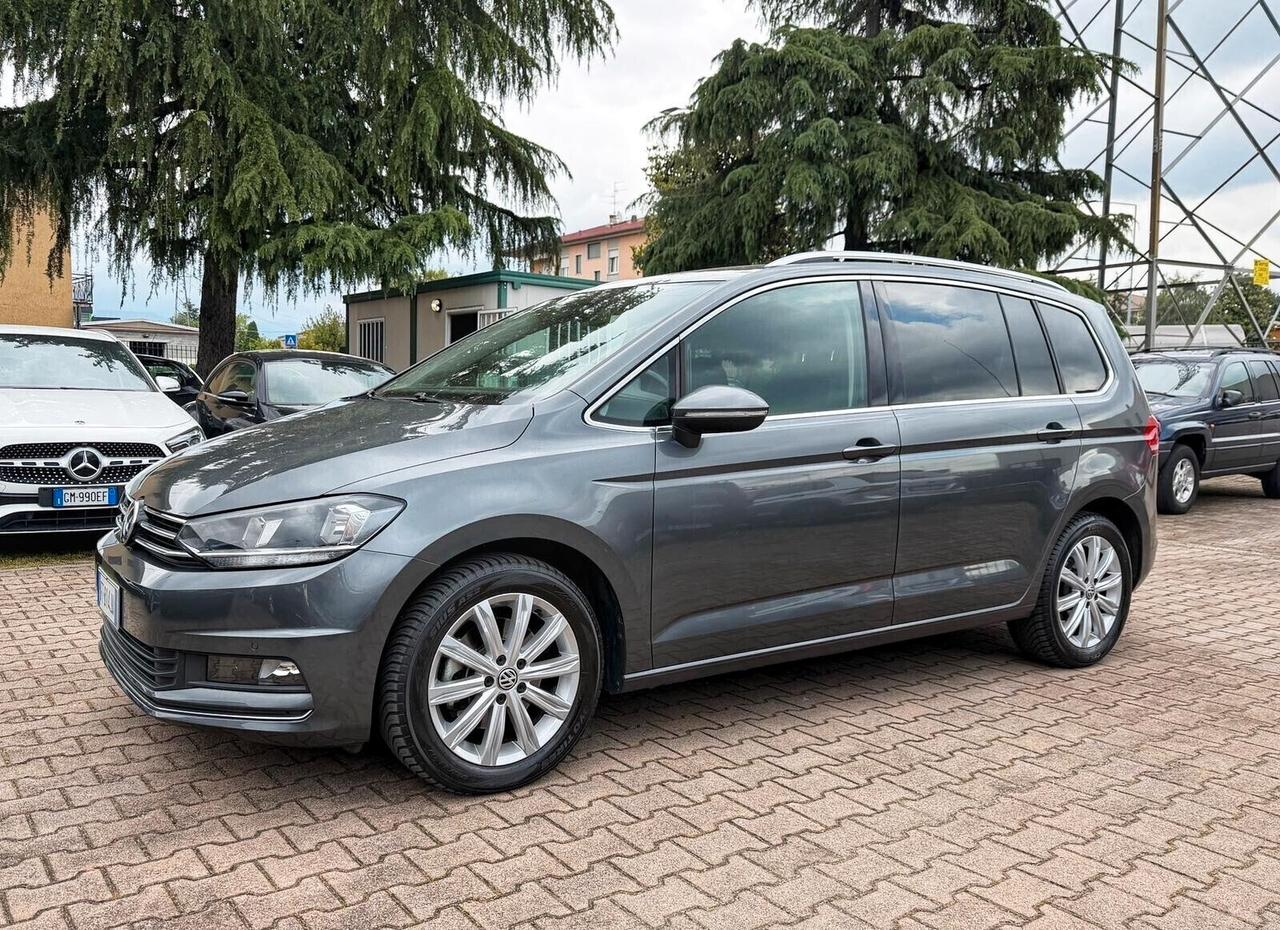 Volkswagen Touran 1.6 TDI 115 CV DSG BlueMotion AUTOMATICA NAVIGA SENSORI PDC CRUISE