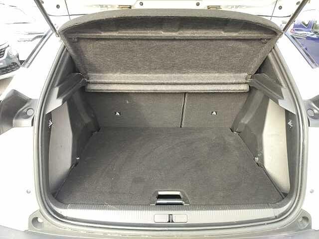 Peugeot 2008 PureTech 100 S&S Allure Pack