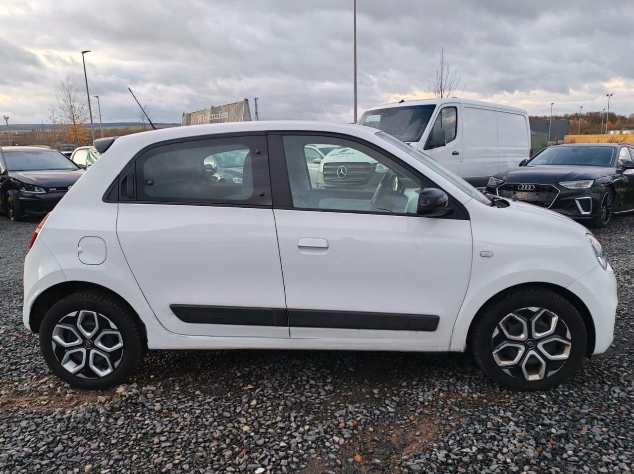 Renault Twingo SCe 65 CV Urban Night