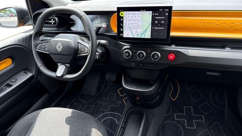 Renault Twingo Renault E-Tech electric techno 80 cv urban range
