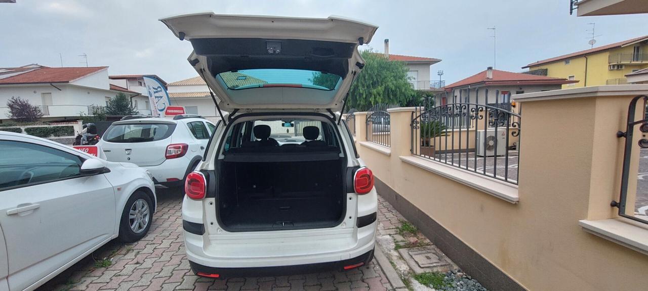 500L 1,3 DIESEL 95 CV RESTAYLING MODELLO NUOVO NAVI TELEFONO FULL FULL IMPECCABILE
