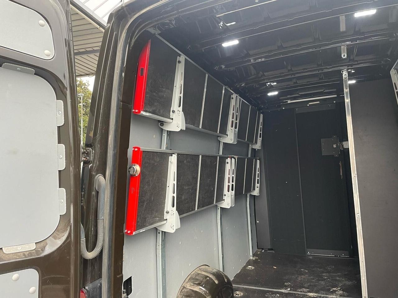 Volkswagen Crafter 30 2.0 Diesel Neopatentati