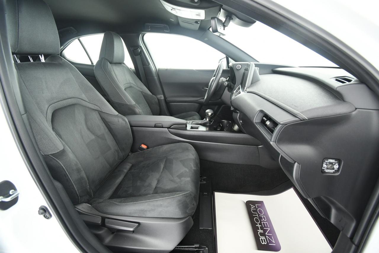 LEXUS UX 250h 2.0 Business 2wd cvt CAMERA+ACC+APP CONNECT