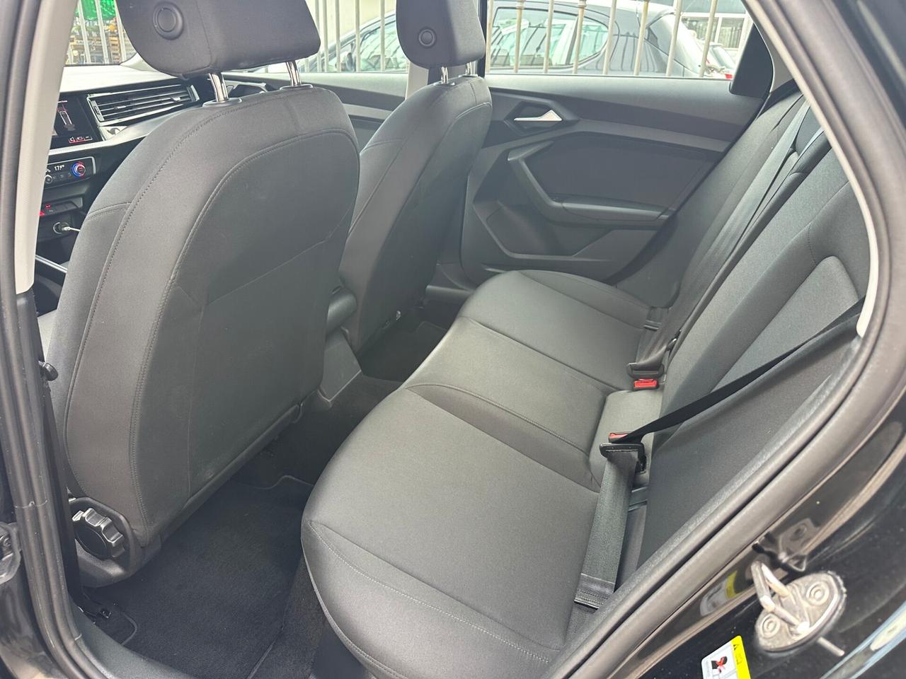 Audi A1 allstreet 30 TFSI Identity Contrast 2022