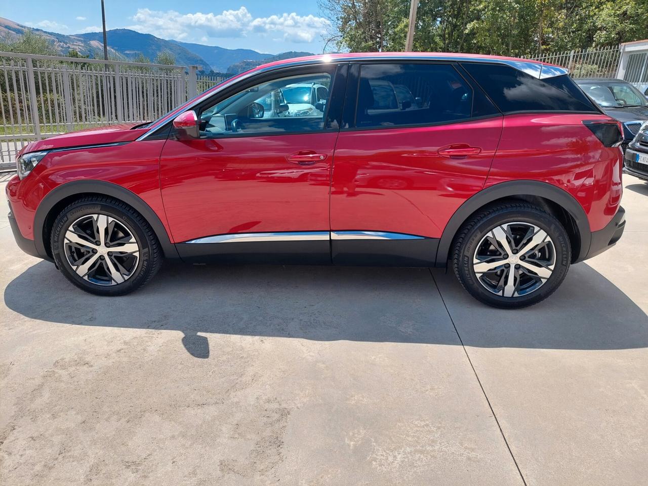 Peugeot 3008 BlueHDi 130 S&S EAT8 Allure