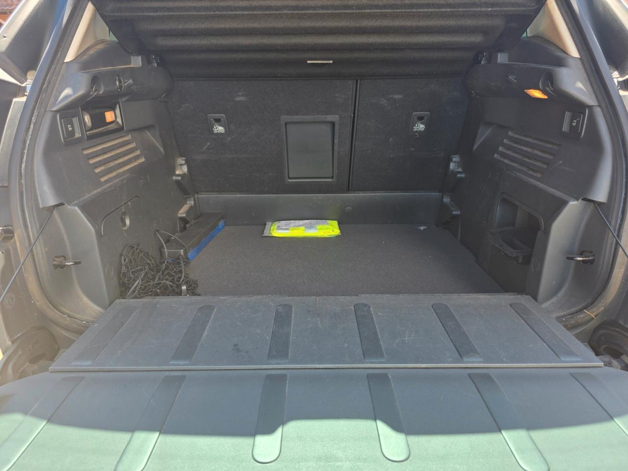 Peugeot 3008 1.6 THP 156CV Outdoor