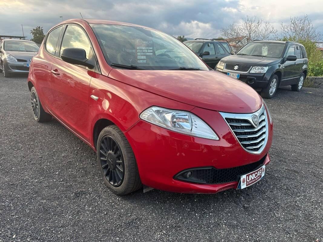 Lancia Ypsilon 1.2 8v Gold c CL 69cv E6