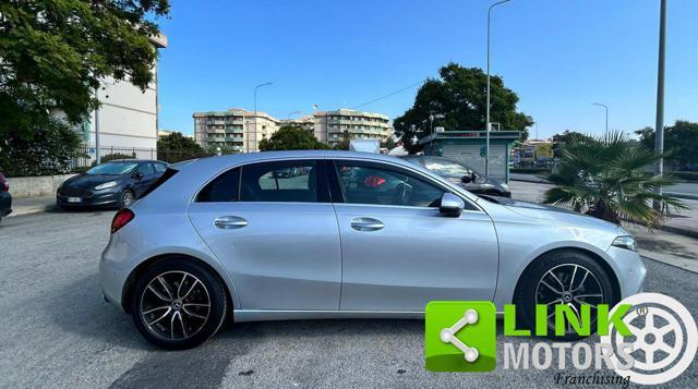 MERCEDES-BENZ A 180 d Automatic 4p. Premium