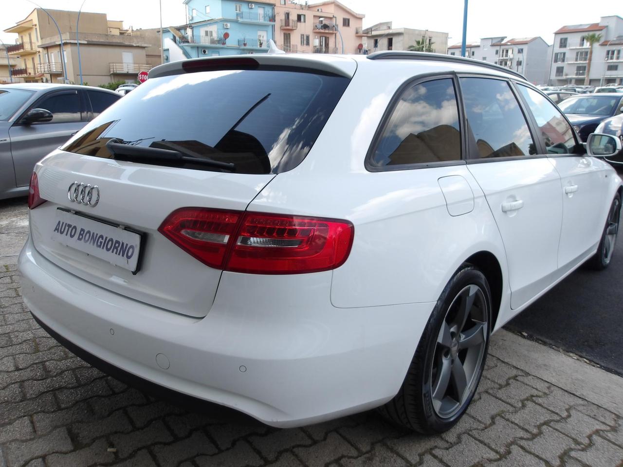 Audi A4 Avant 2.0 tdi 143cv