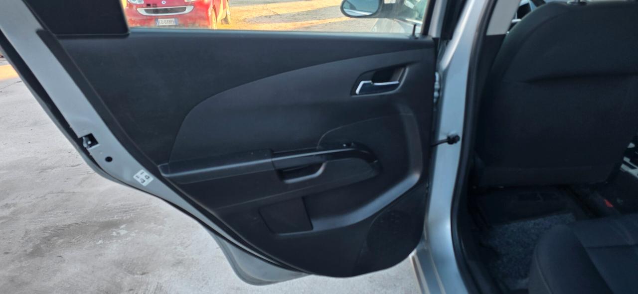 Chevrolet Aveo 1.2 86CV GPL 5 porte LT