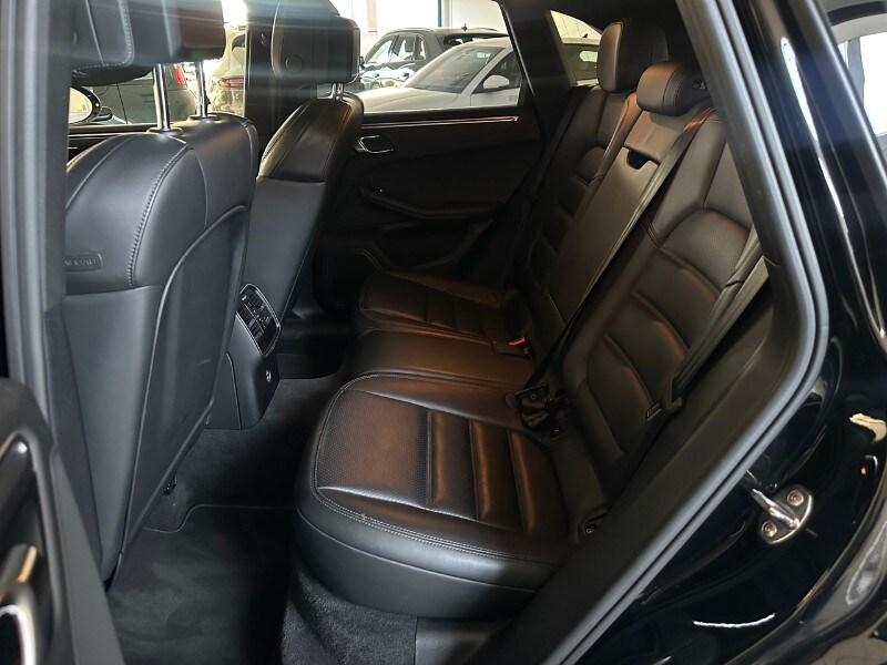 PORSCHE Macan 1ªs. '13-'25 Macan 2.0