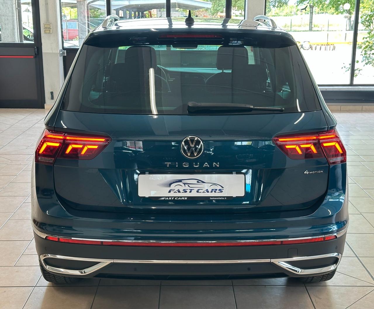 VOLKSWAGEN TIGUAN ELEGANCE 4MOTION 2.0 TDI DSG *MATRIX*CARPLAY*LUCI*