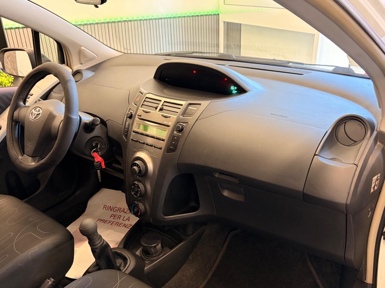 Toyota Yaris 1.0 12 MESI DI GARANZIA NUOVISSIMA