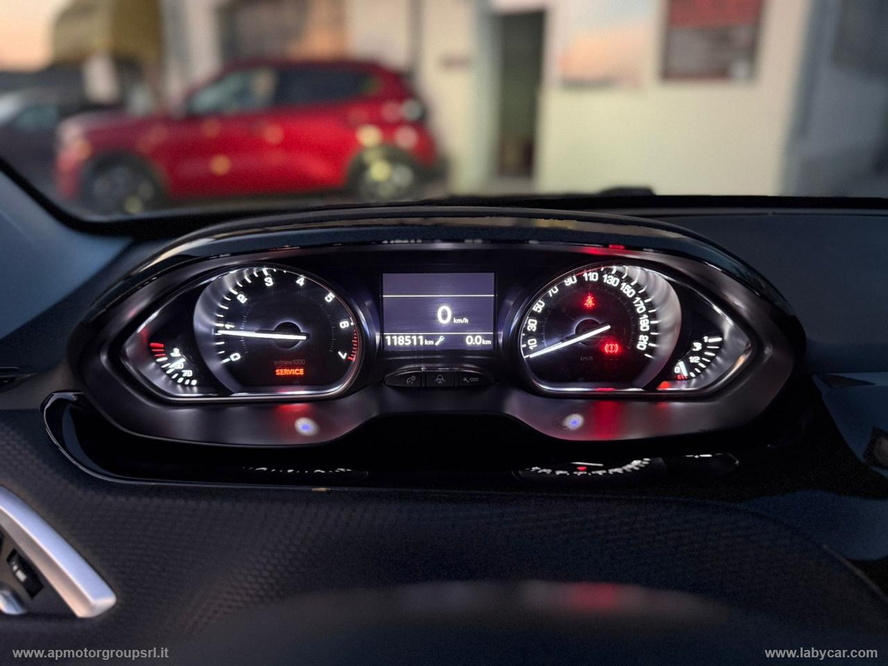 PEUGEOT 2008 PureTech 82 Allure