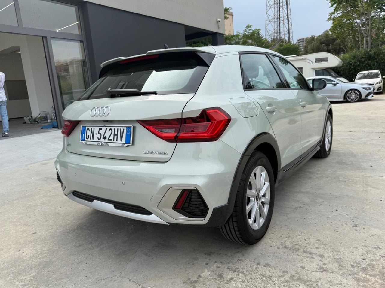 Audi A1 allstreet 30 TFSI Business