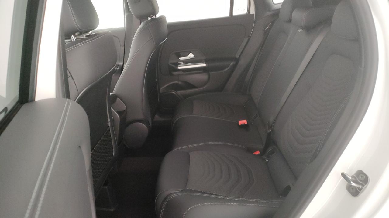 Mercedes-Benz GLA 200 d Automatic 4MATIC