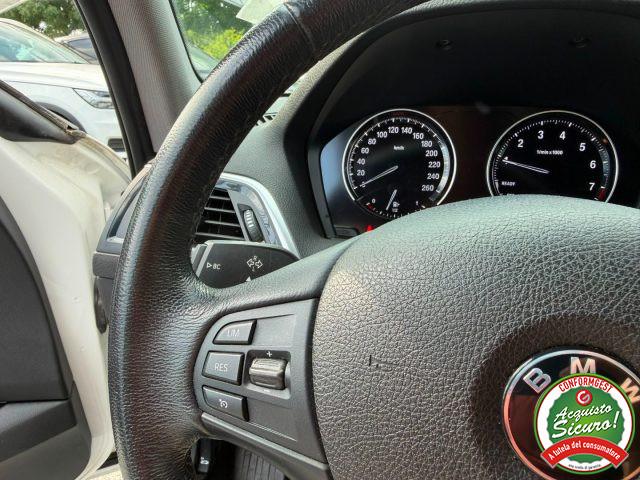 BMW 118 i 5p. Advantage